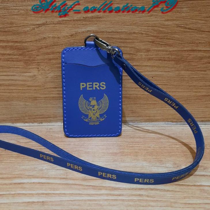

Barang Pilihan.. Tempat Id Card PERS Kulit Holder Id Card Kulit PERS Kalung