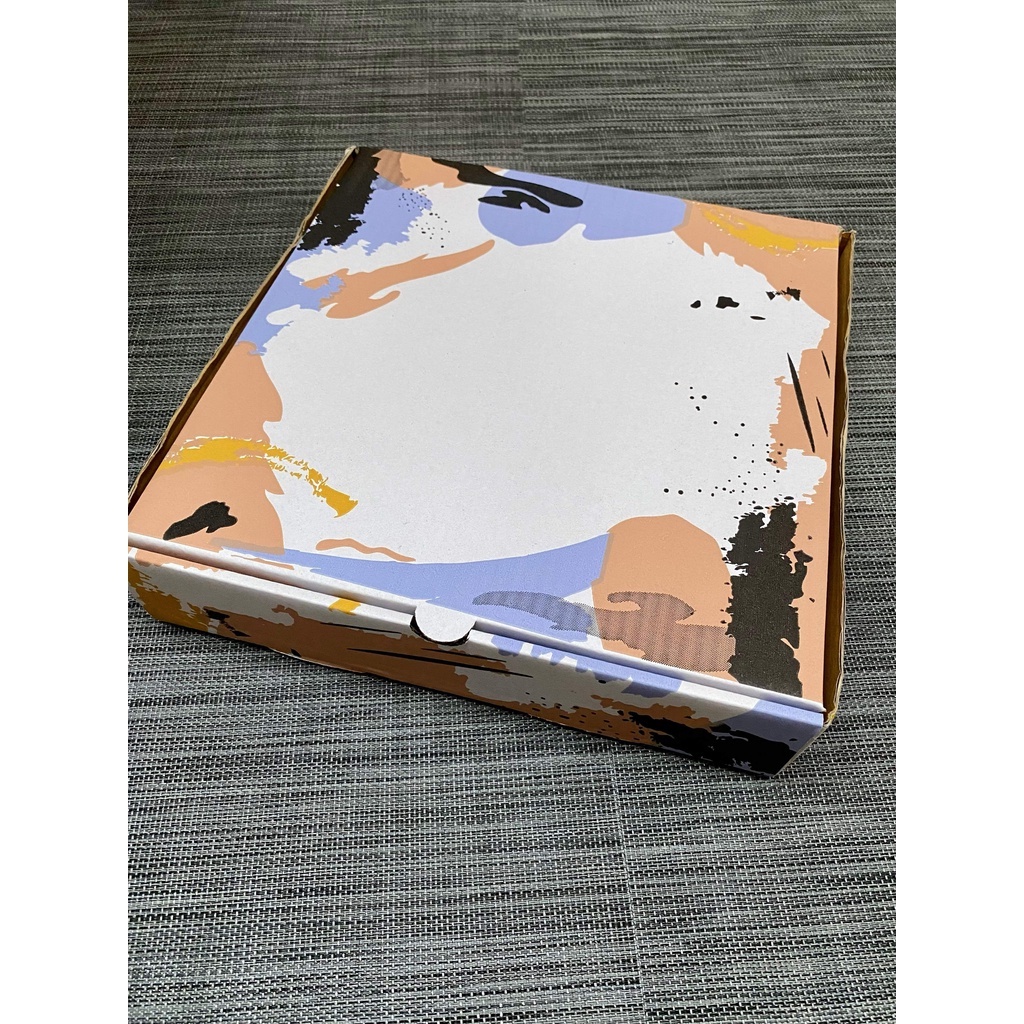 

Box 30x30x7 Kotak Packing Kado Baju