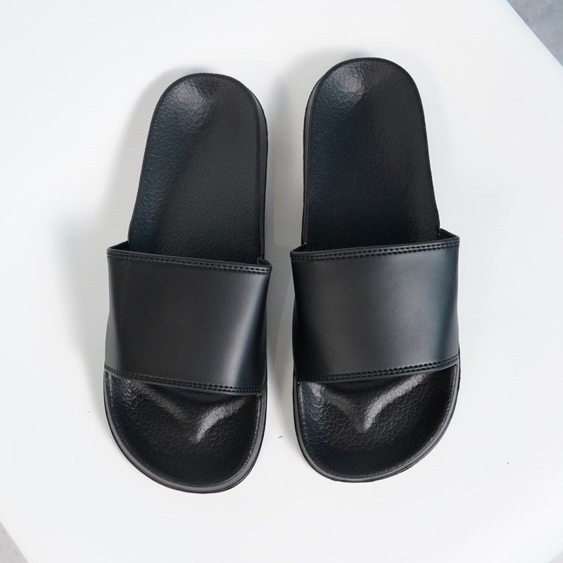 sandal slop slip on sendal slop hitam polos tanpa lem