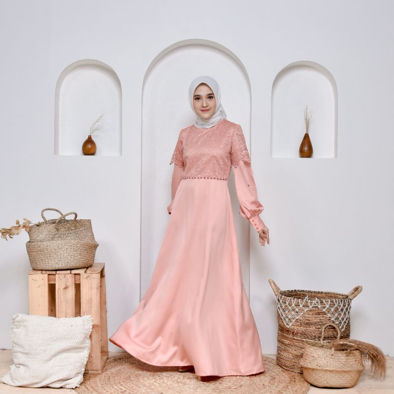 INDIANA DRESS YOUNGLADY OUTFIT dress kondangan gaun akad simple gaun wedding pernikahan baju muslim putih gaun lamaran elegan pakaian wanita pesta elegan fashion korea dres lebaran cantik anggun mewah nyaman gaun vintage fashion dress bahan velvet maxmara