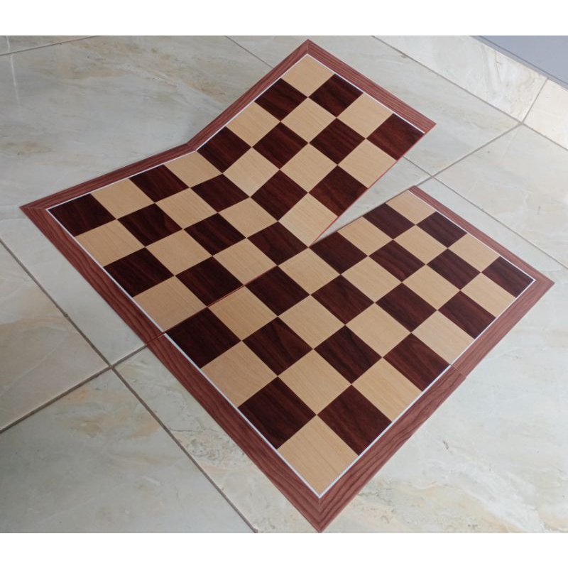 Papan catur lipat 4