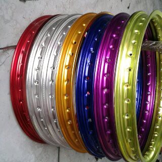 BRILIANT Velg Rossi 160 ring 17. Velg 160-17 Rossi