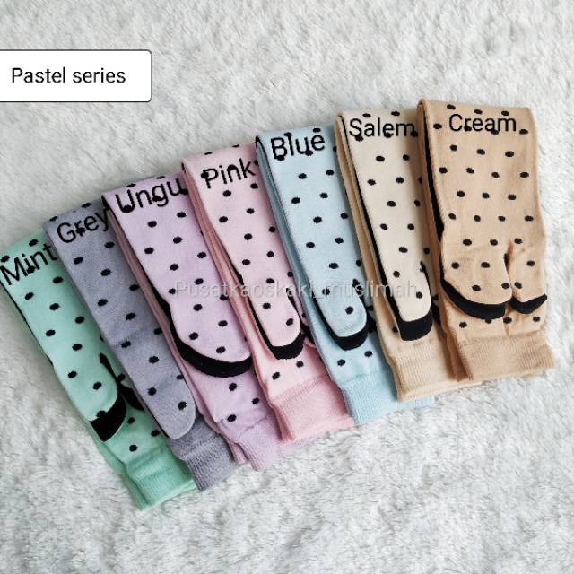 ECER MOTIF POLKADOT
