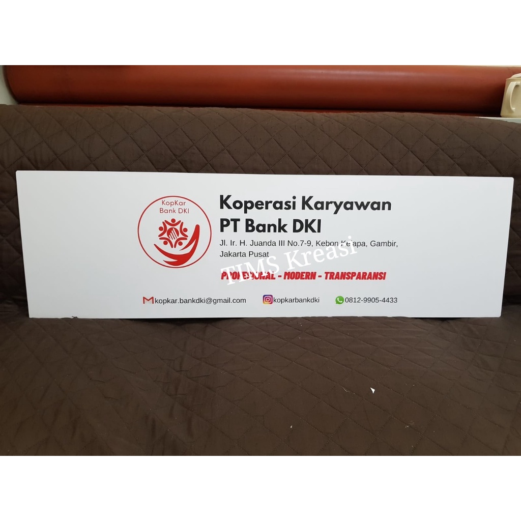 Plang Akrilik | Papan Nama Perusahaan | Papan Akrilik | Papan Nama Klinik | Signage Akrilik