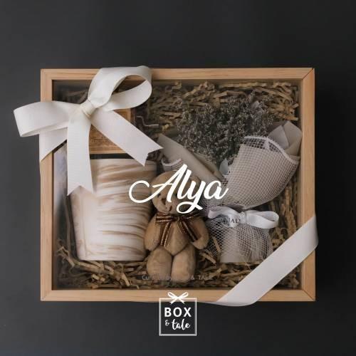 

Kado Pacar Cewek / Bridesmaid Wood YouRe Getting Old By Box & Tale 015