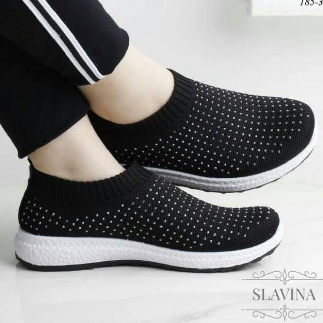 Sepatu sneakers wanita slavina shoes