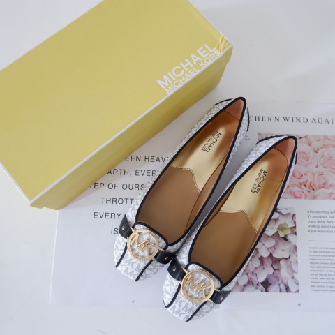 SEPATU WANITA MK FULTON WITH LOGO FLAT SHOES