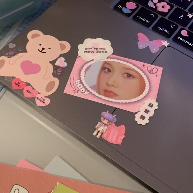 

Pasti Laris sticker frames r.2**