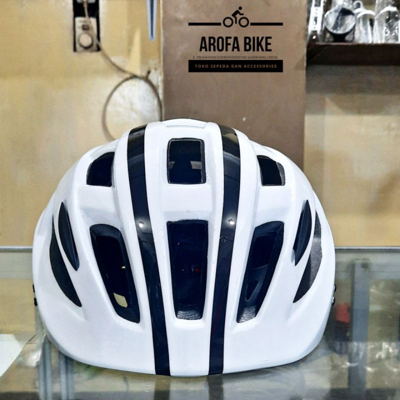 Helm Syte White