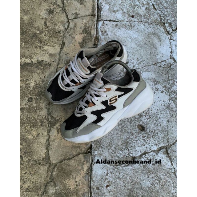 Skecher D'lites Second