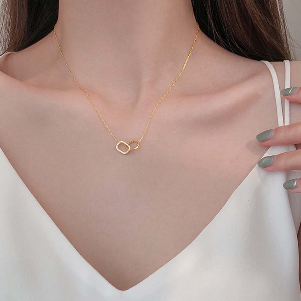 Kalung Choker Rantai Klavikula Desain Cincin Ganda Persegi Aksen Berlian Untuk Wanita