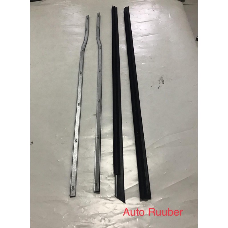 Karet Pelipit List Kaca Weather Strip Mitsubishi L300 Luar Dalam