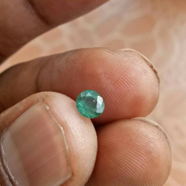 Natural emerald beryl batu permata zamrud batu jamrud ukuran kecil 4mm