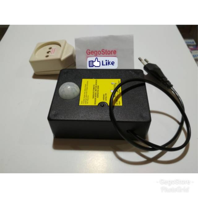 Sensor gerak otomatis saklar 220