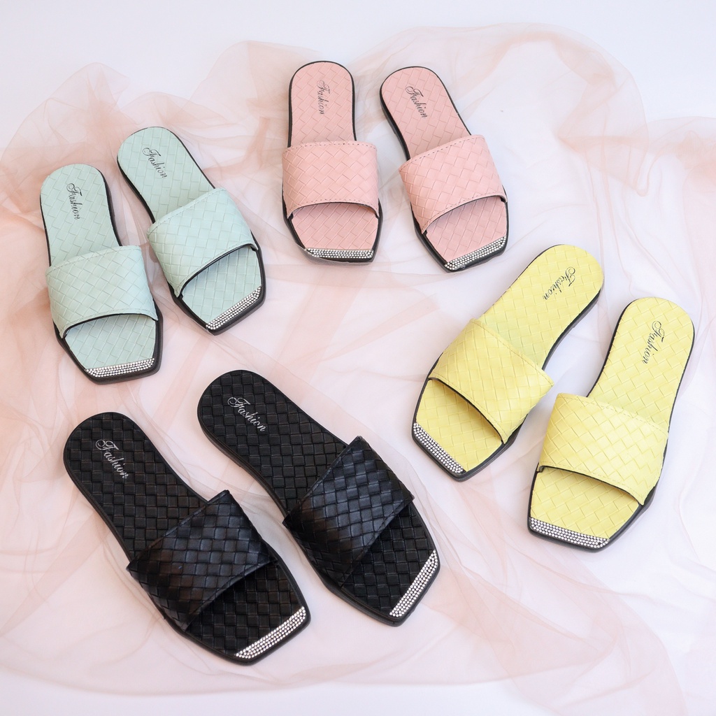 Keyra Sandal Wanita Kepang Casual - Demorin