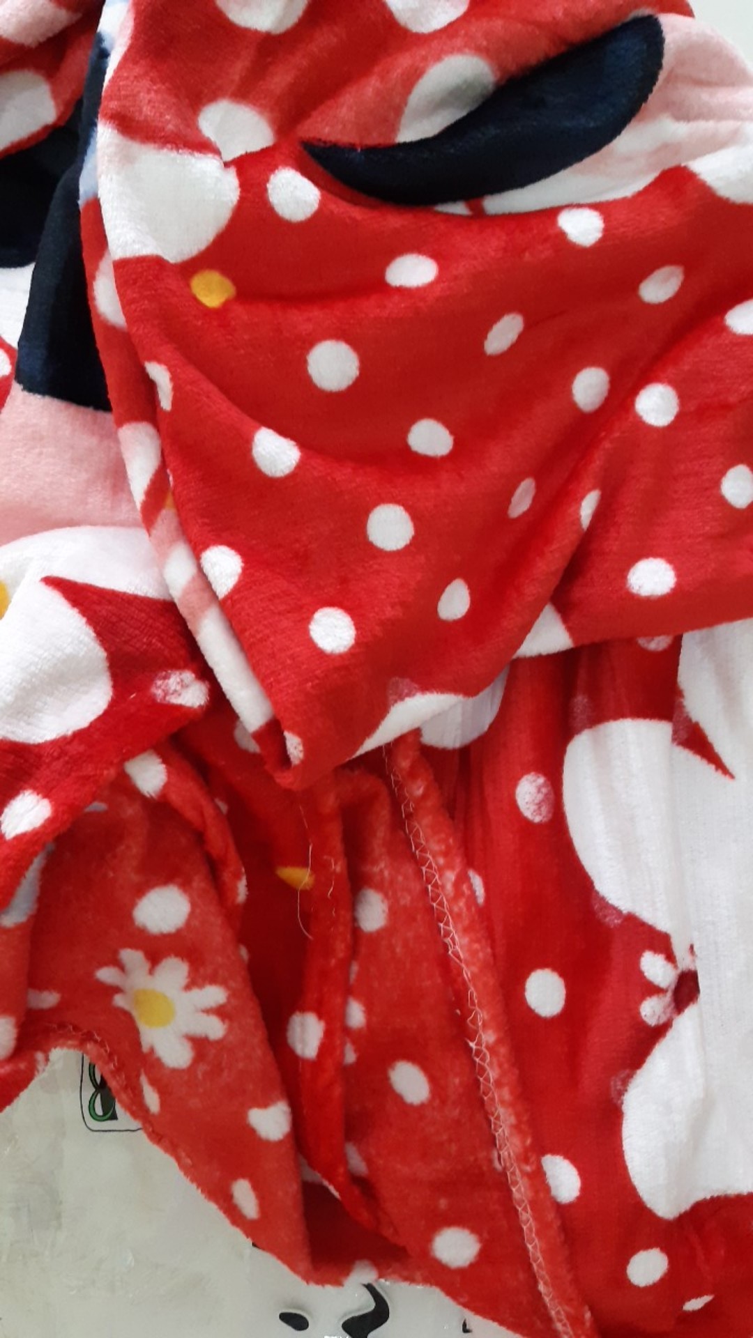 Selimut Akiko Sutra Rotary Ukuran 150×200 Cm