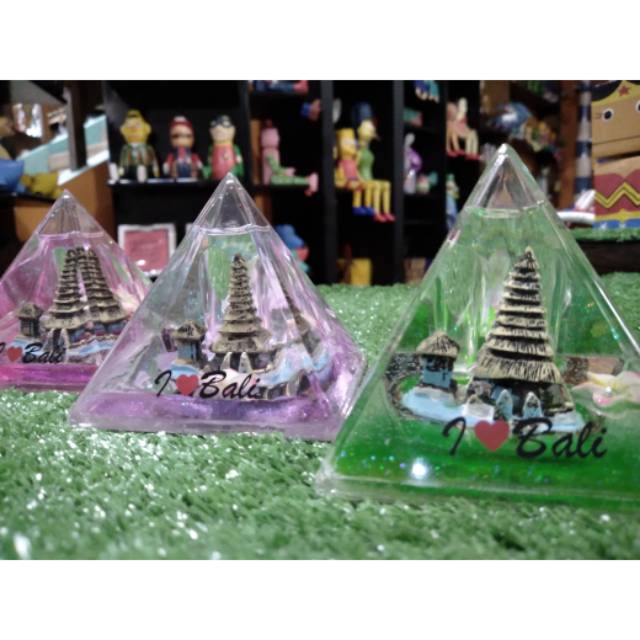 

Hiasan tempat pensil/pulpen