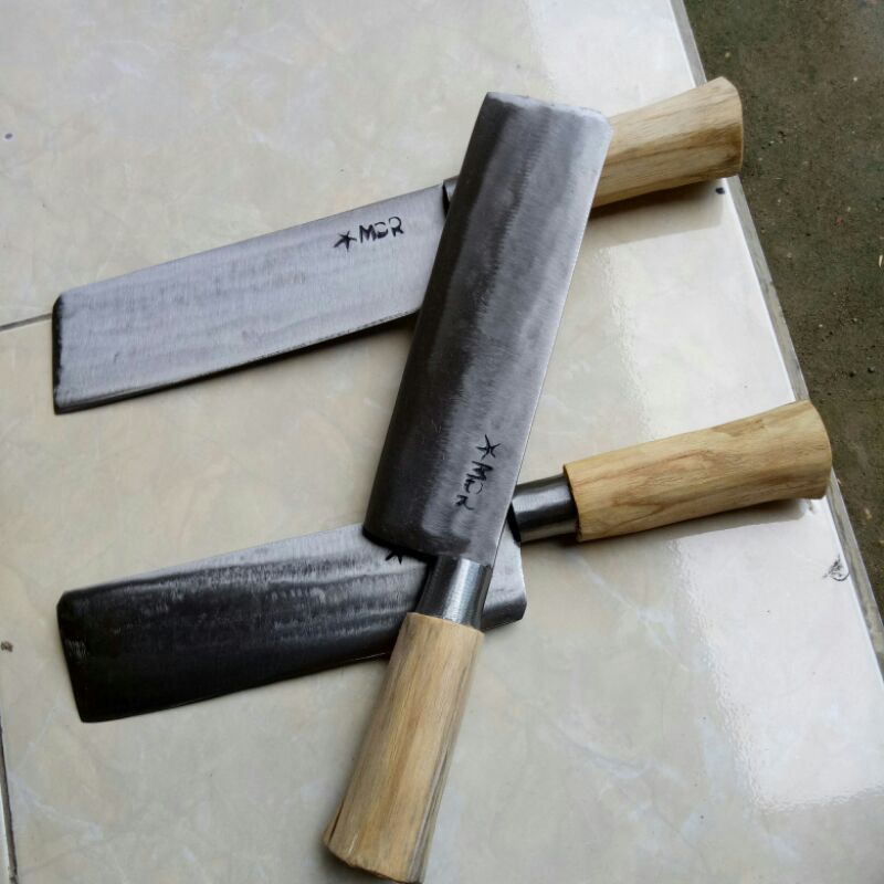 Pisau baja per potong tulang