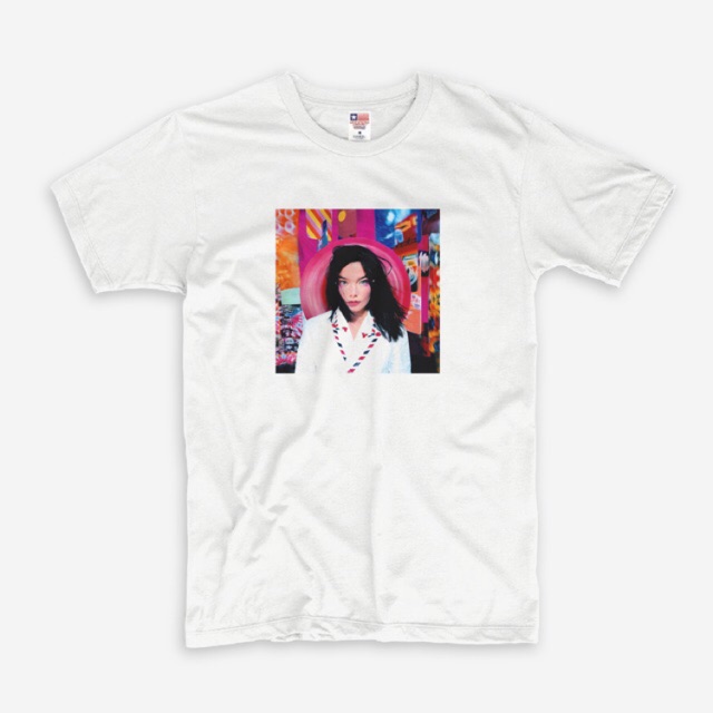 Kaos/T-Shirt BJORK