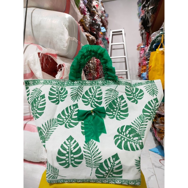 HARGA LUSIN ISI 12 BIJI     TAS HAJATAN/RENDA 22 MOTIF DAUN JANDA BOLONG