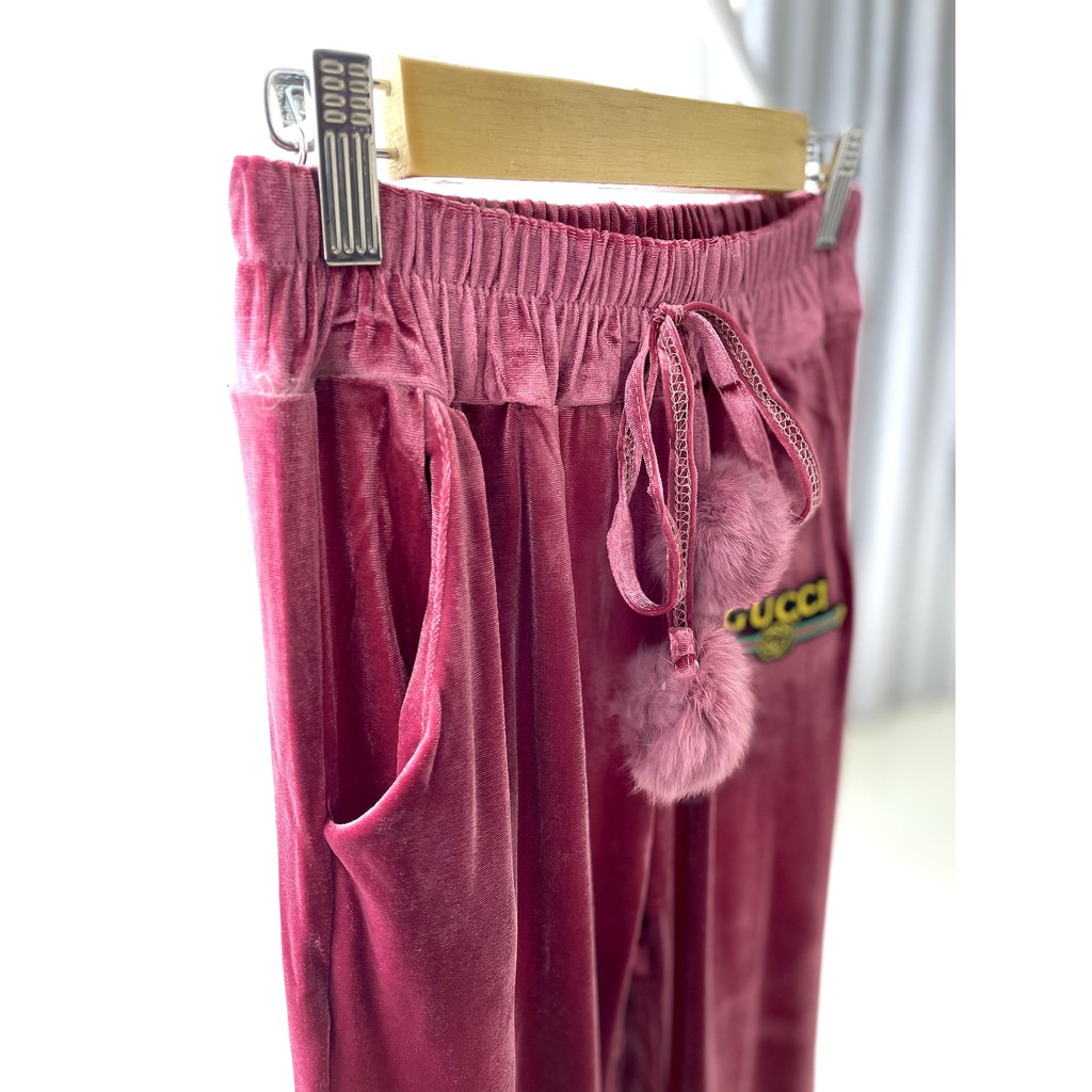 Celana Bludru Import / Celana Jogger Wanita / Women Velvet Joggers