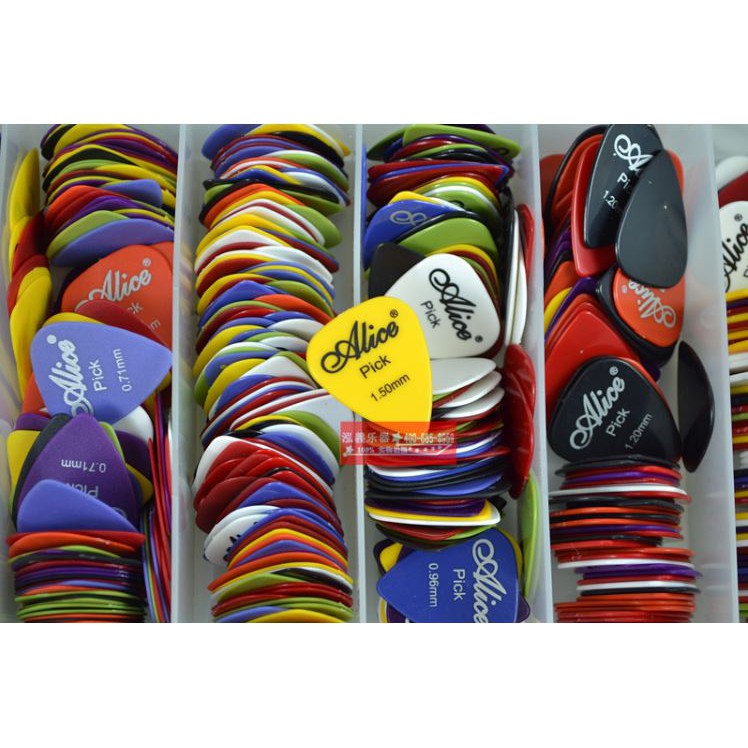 Pick Gitar Pearloid Celluloid Guitar Plectrum Satuan Alice