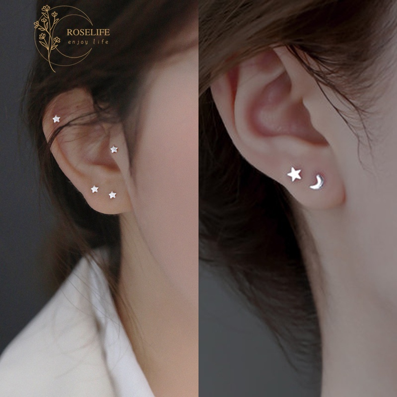 1 Pasang Anting Stud Desain Bulan Bintang Bahan S925 Silver Anti Alergi Untuk Aksesoris Pelajar