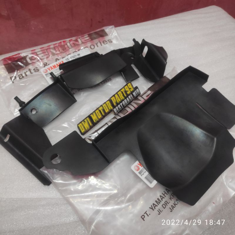 FLAP KARET LUMPUR MIO ATAS BAWAH ORIGINAL ORI YAMAHA