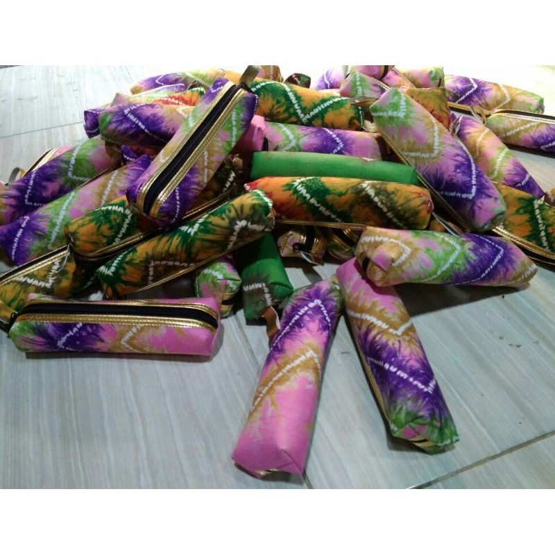 

Dusgrip Sasirangan / Tempat Pensil Sasirangan