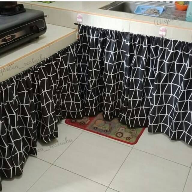 Gorden kolong dapur motif prismatik hitam
