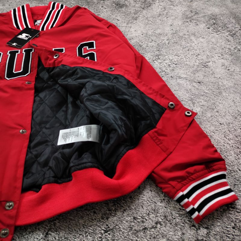 VARSITY CHICAGO BULLS RED FULL BORDIR AUTHENTIC PREMIUM FULLTAG &amp; LEBEL