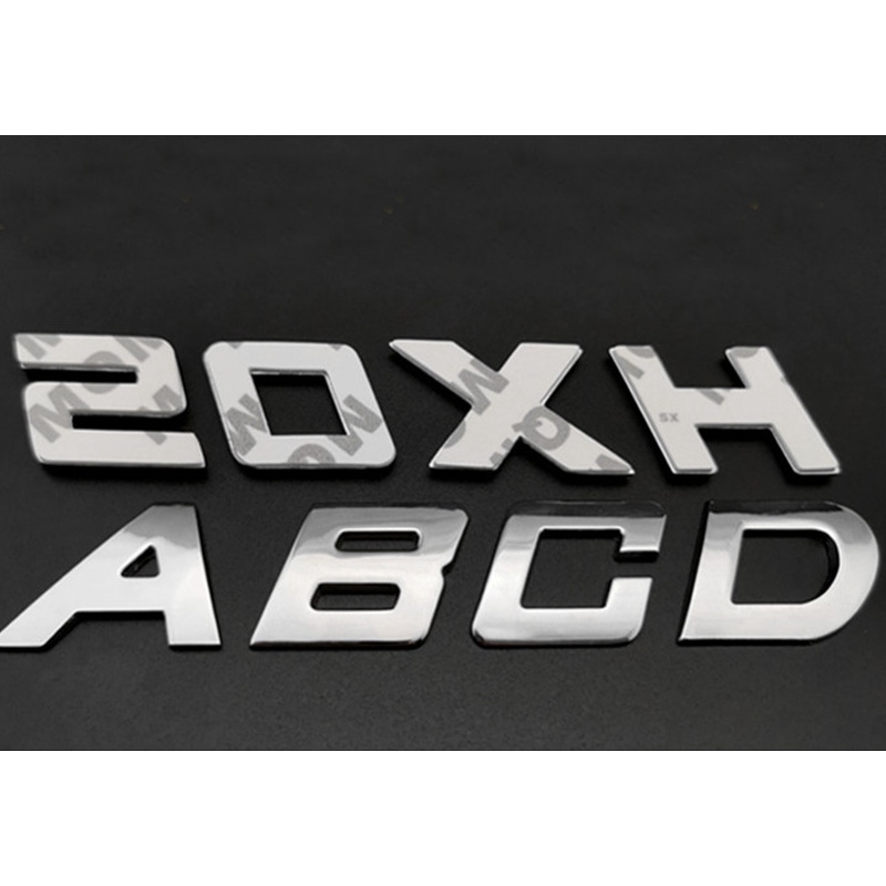 1pc Stiker Emblem / Badge Metal Silver 25mm 3D Motif Huruf / Angka Untuk Dekorasi Mobil DIY