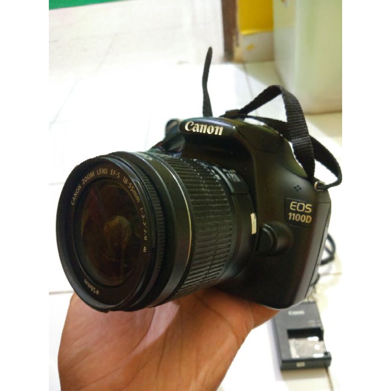 JUAL BEKAS KAMERA CANON EOS 1100D