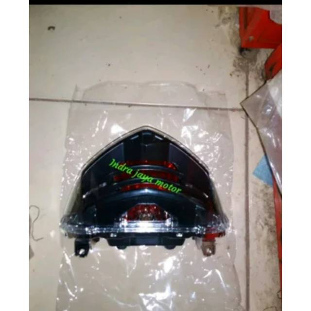 lampu belakang yamaha mio soul gt 2012-2013