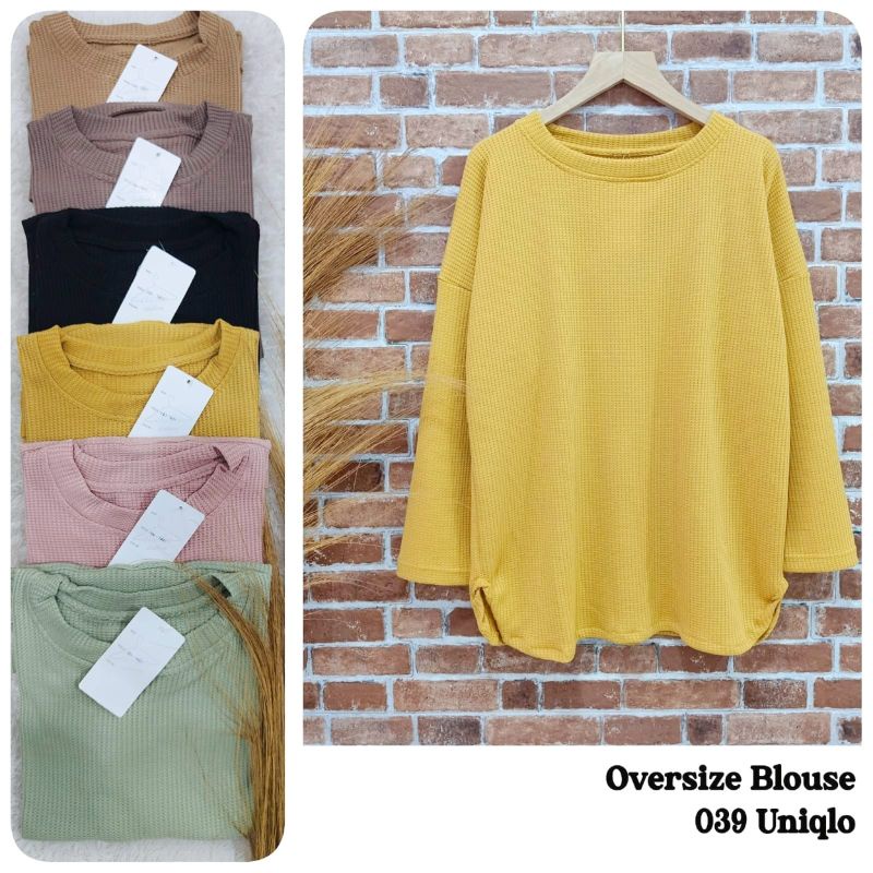 CLARKE | Atasan Oversize Uniqlo