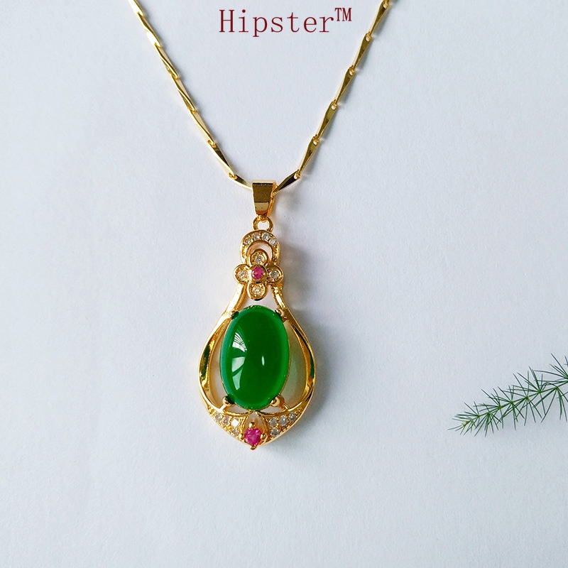 New Hot Sale Fashion Elegance Retro Emerald Pendant Gold Necklace