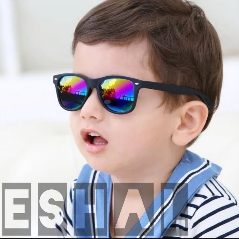 Kacamata Hitam Anak Gaya Fashion Anti UV / KACAMATA ANAK COWOK CEWEK-Hitam Pelangi