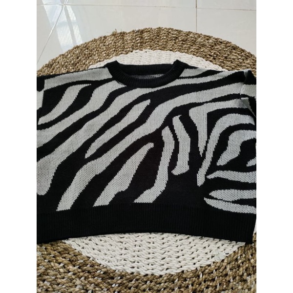 SWEATER RAJUT CROP ZEBRA CROP OVERSIZE