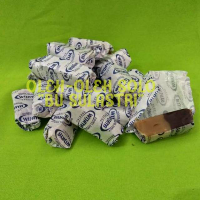 

DODOL KERTAS WIJAYA 1/2 kg atau 500 gram (Special Quality)