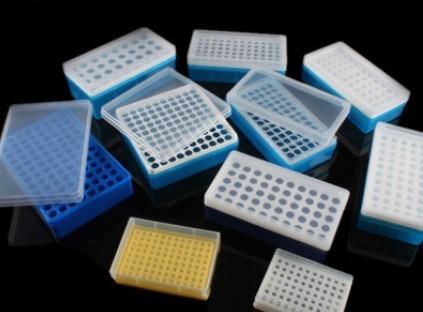 

Centrifuge tube box / Kotak Tabung Sentrifus - 0.5ml / 72 holes