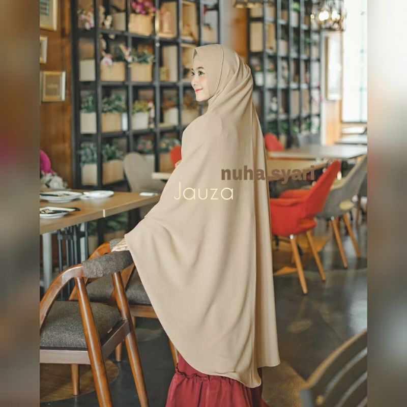 BEST SELLER(di toko/offline)...khimar jumbo JAUZA II ori by nuha syari bisa untuk ganti Mukena
