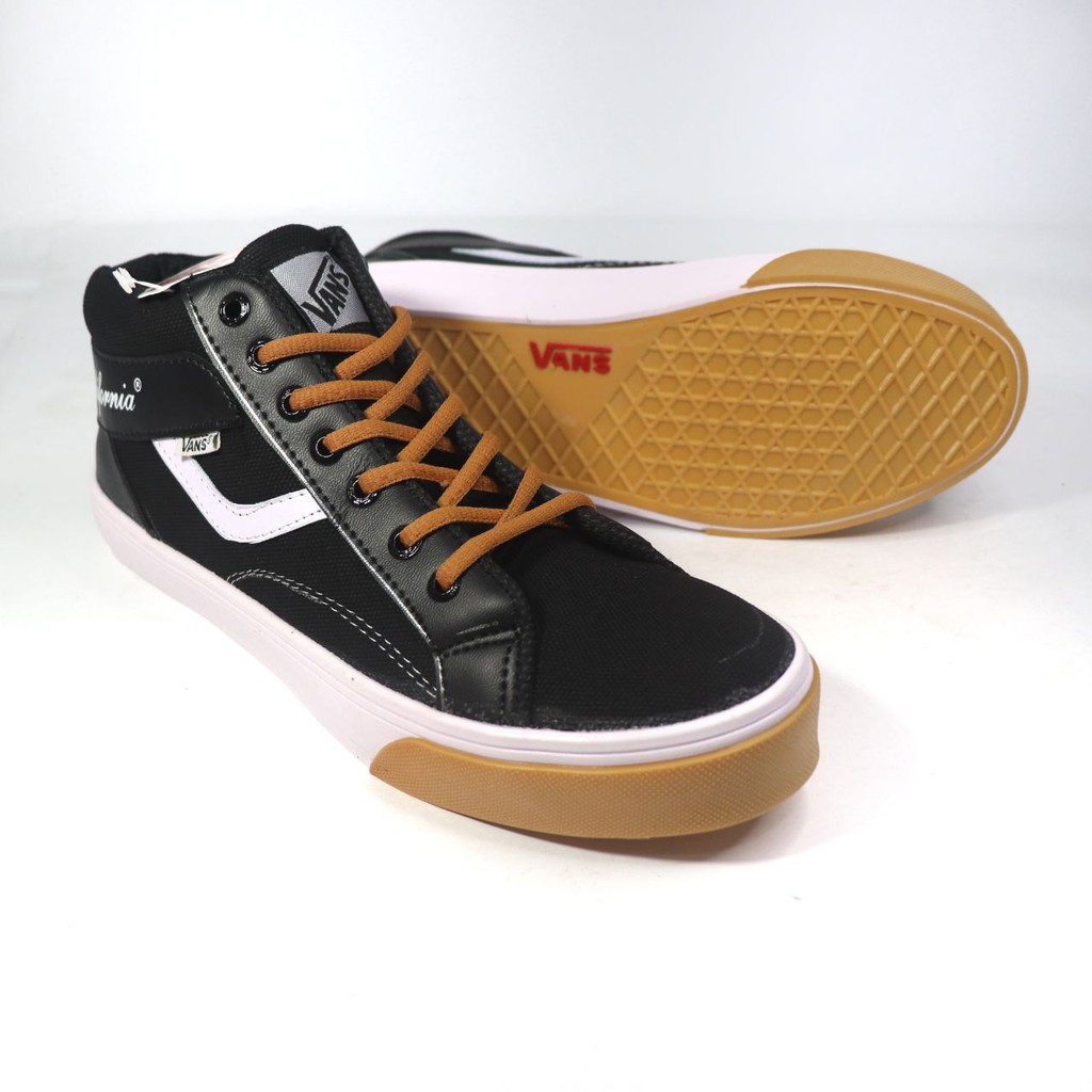 Sepatu vans california terbaru pria/wanita size 38-43!!!