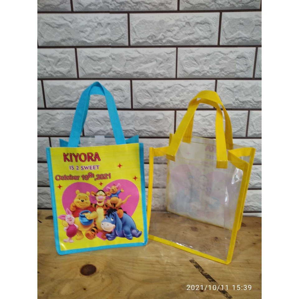Tas Ultah Mika / Tas Ulang Tahun Mika / Souvenir / Hampers / Goodiebag Ultah Mika-1