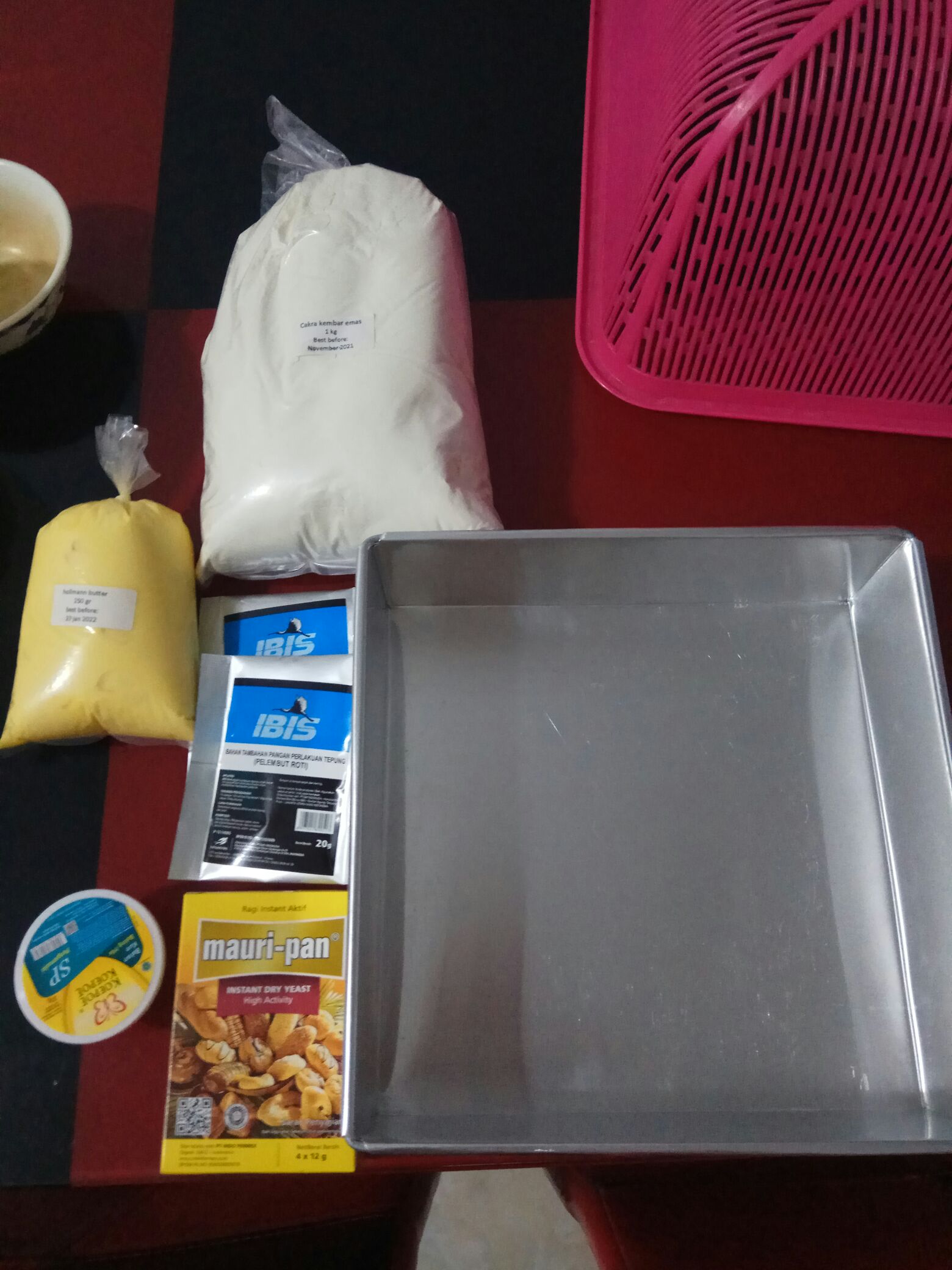 Loyang Kue Persegi Uk. 14 - 26 Tinggi 7cm