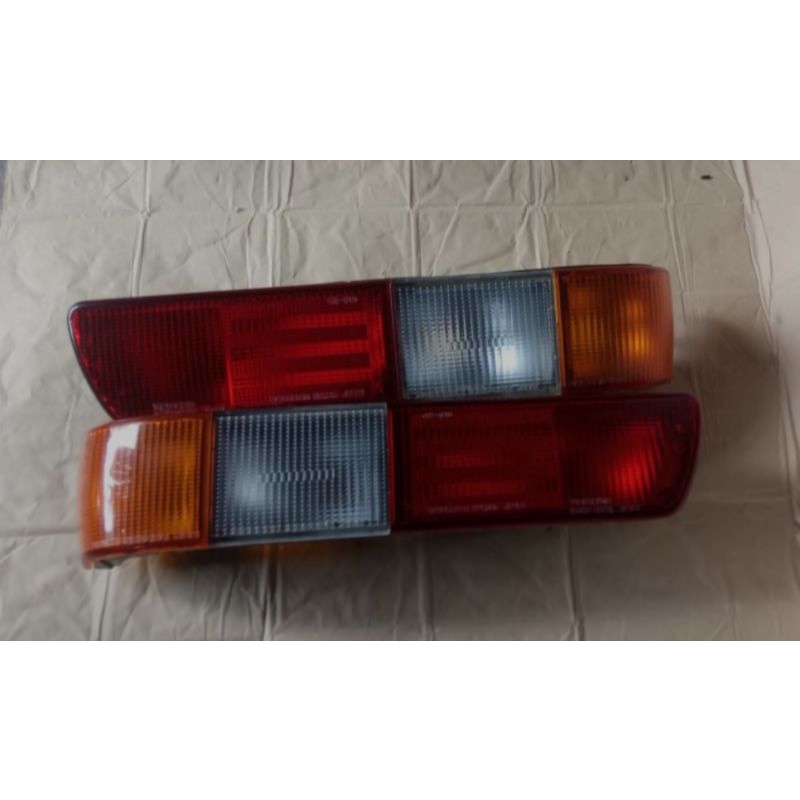 lampu belakang futura realvan