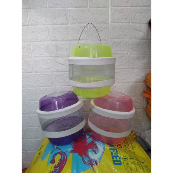 Kandang JANGKRIK KOTAK / BULAT /  TEMPAT TERNAK ULAT KELABANG BELALANG SARANG SANGKAR GANTUNG