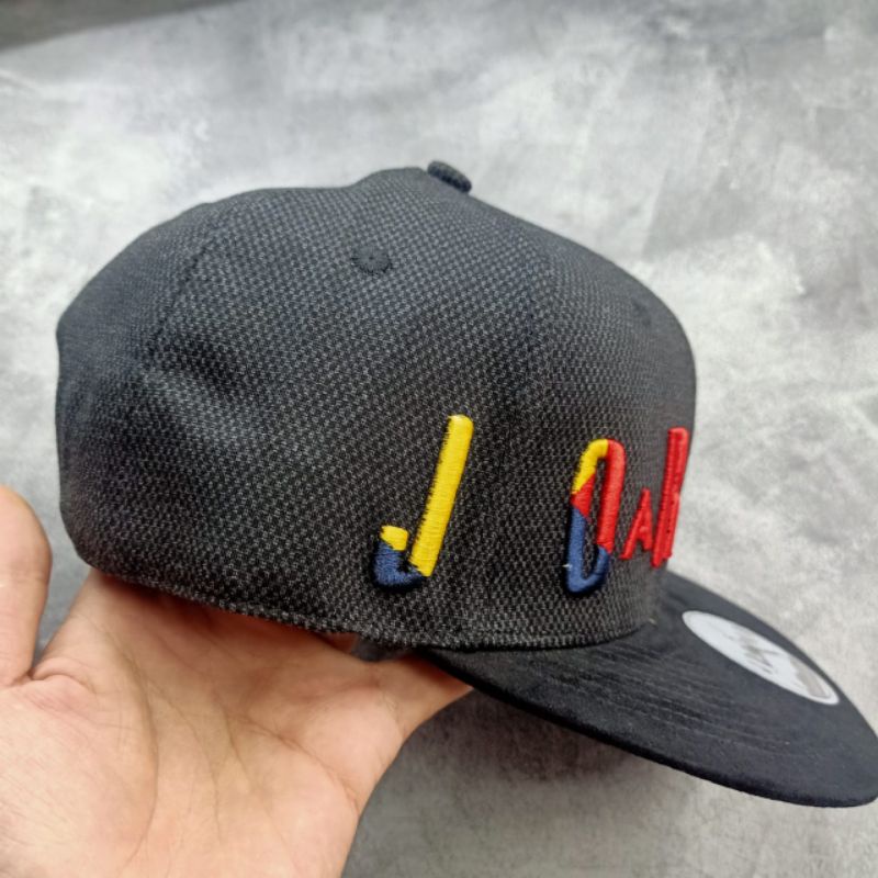 Topi Jordan Snapback Black Premium Quality