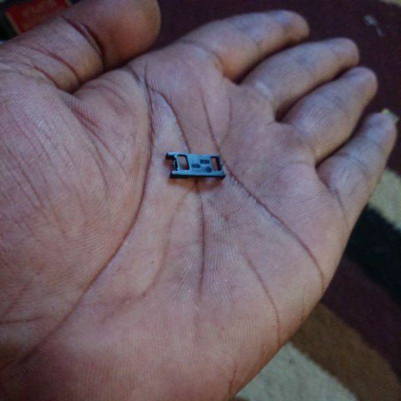 pin pengunci socket lcd sony xz1 original copotan