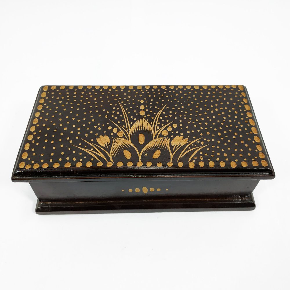 Kotak Box Kayu Jati Ukir Cukit Tempat Perhiasan Dan Pusaka