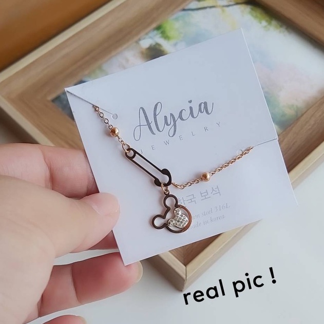 Gelang Anak Adela Titanium Anti Karat